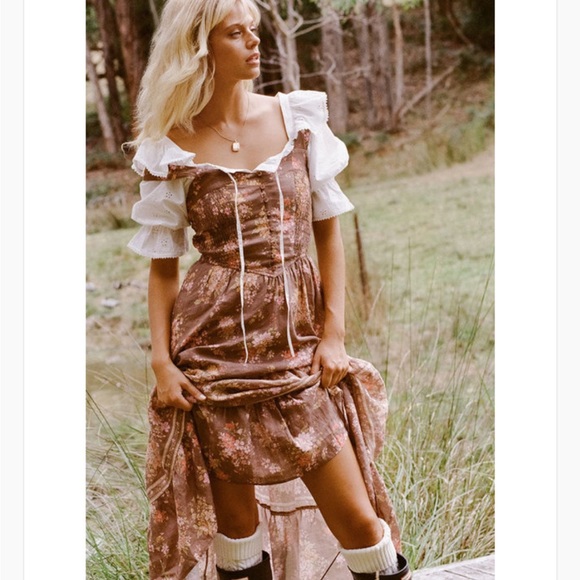 Spell Dresses & Skirts - Spell & the Gypsy Collective Meadowland Linen Dress size XS EXCELLENT